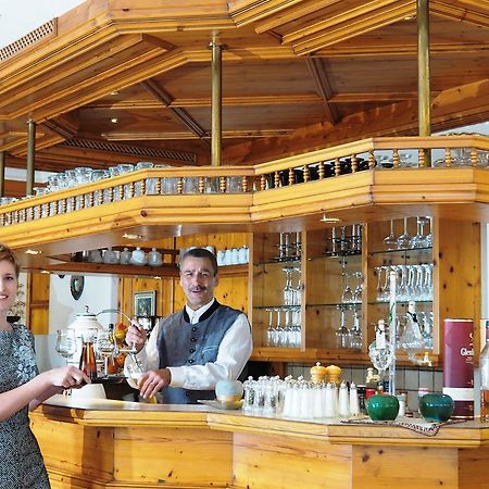 Hotel Schwarzenbergs Traube Glottertal Eksteriør bilde